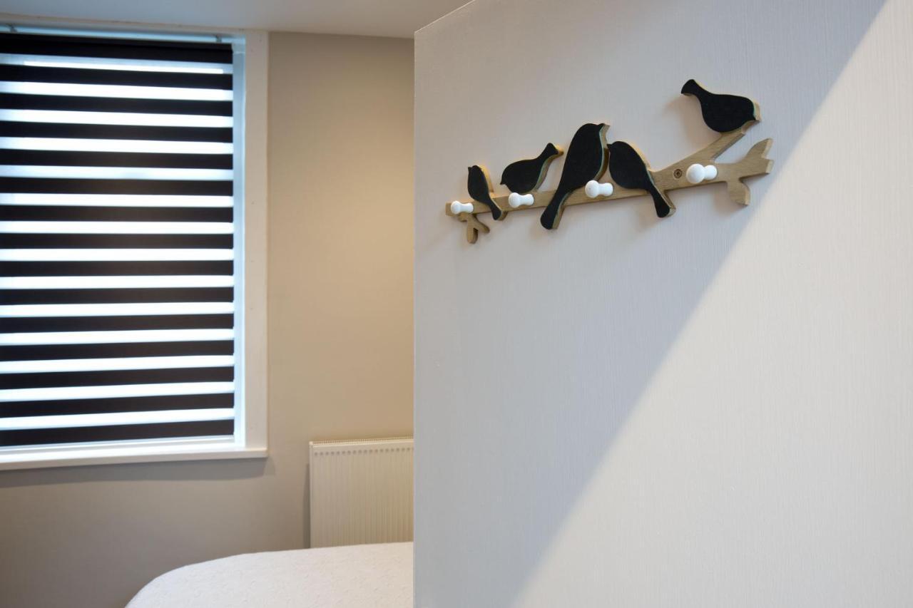 Blackbird Luxury Apartments Room 1 Blackpool Exterior photo